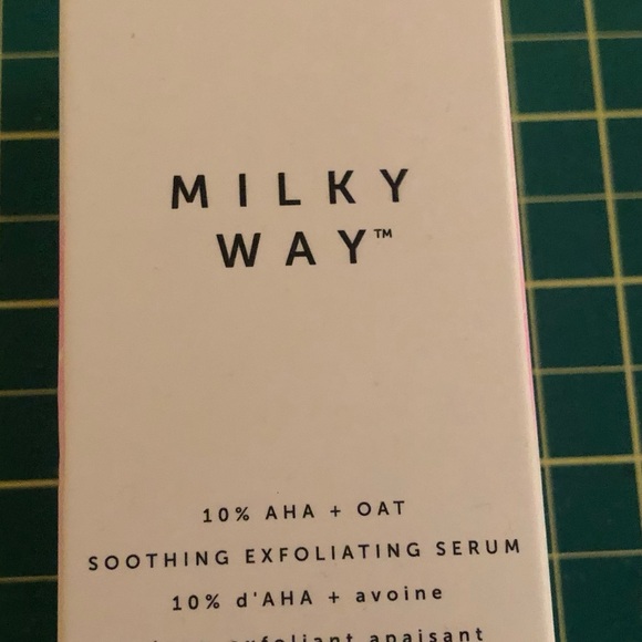 Herbivore- Milky Way- 10% Aha + oat soothing exfoliating serum - Picture 5 of 6